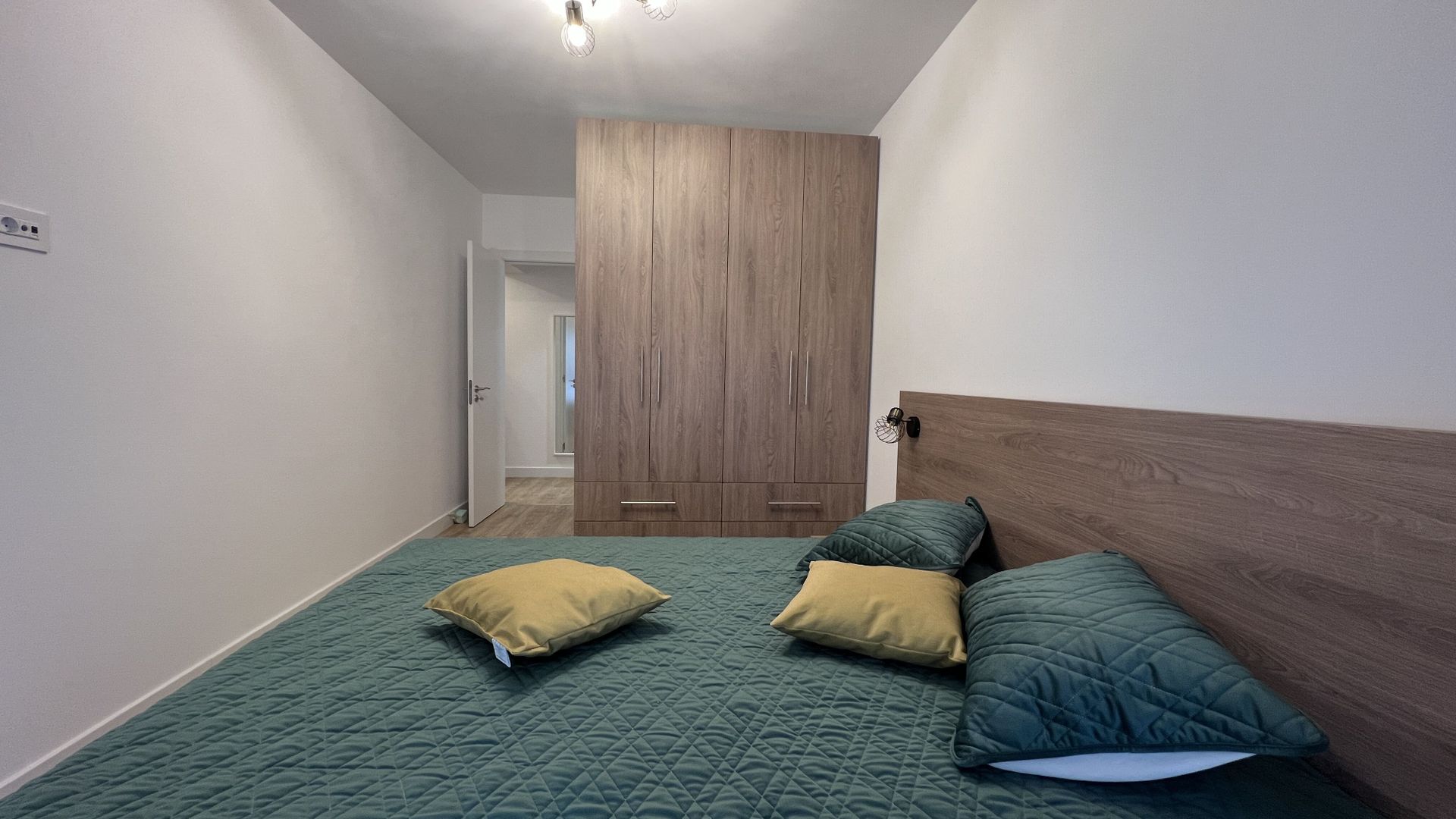 2 camere | loc parcare | mobilat complet - Poză 7