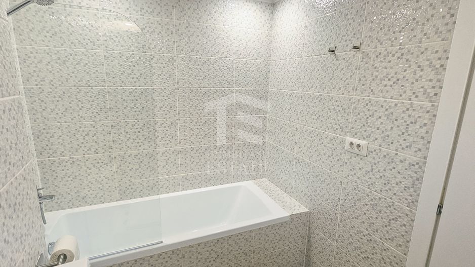 Sea View Olimp, Apartament 3 camere mobilat, vedere la mare - Poză 9