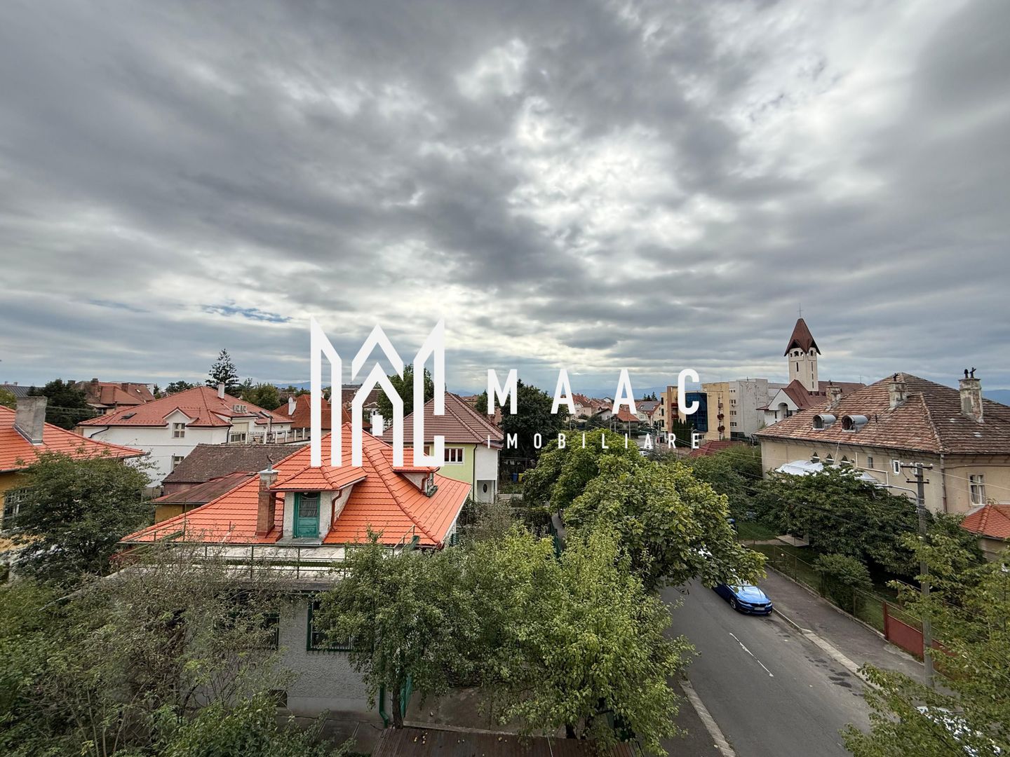 Penthouse 4 camere | Decomandat | Balcon | Zona Sub Arini - Poză 1