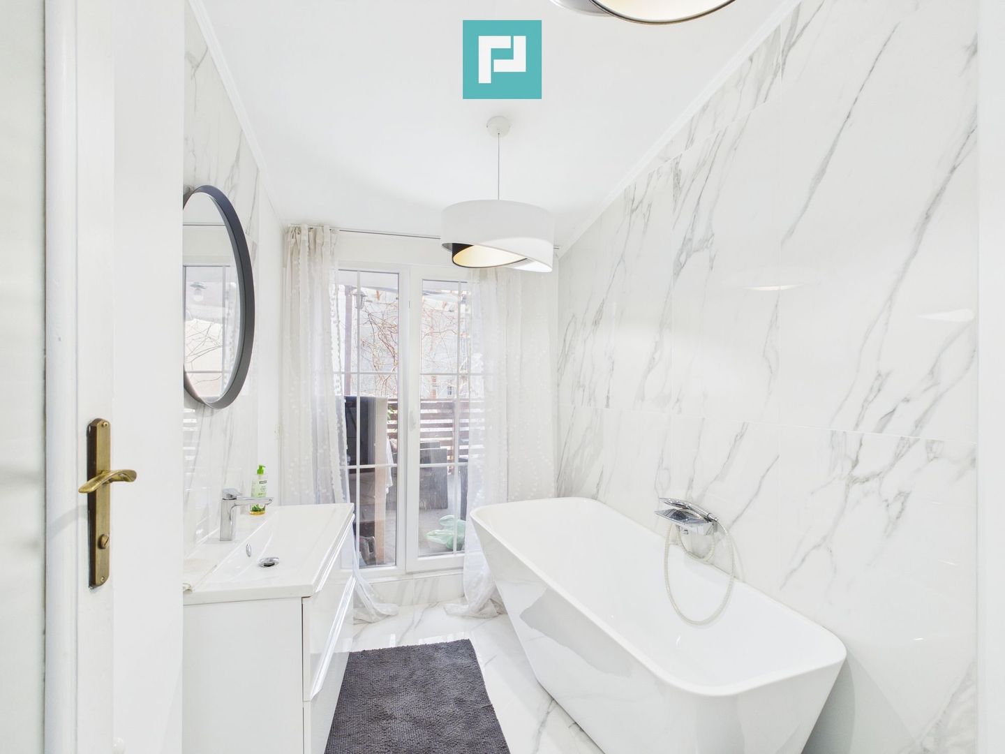 Apartament spațios în clădire ultracentrală - Poză 10