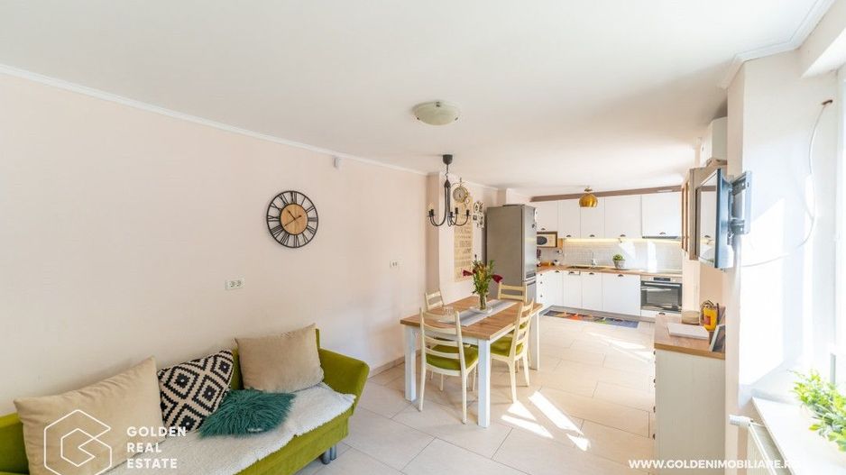 Locuinta de familie cu spatiu ideal pentru dezvoltarea unei afaceri - Poză 1