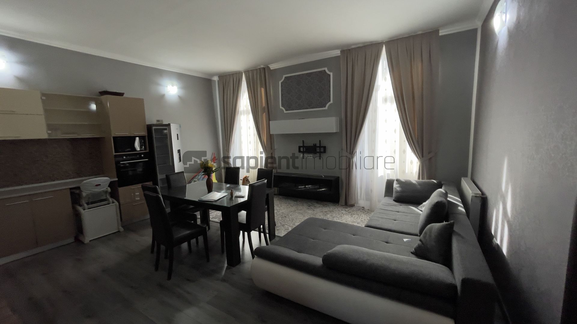 Ultracentral Apartament 3 Camere 100 Mp Utili Traian Mosoiu - Poză 1