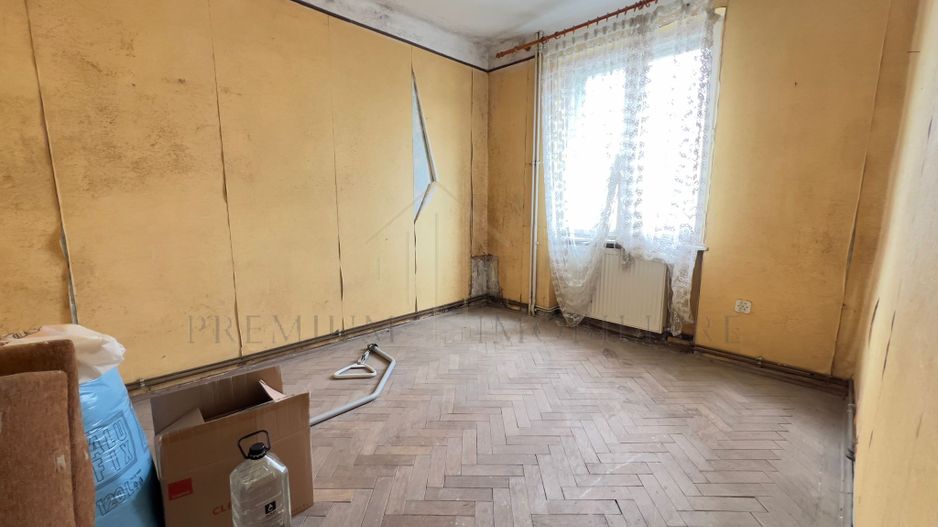 Apartament de vânzare pentru investitie - Poză 5