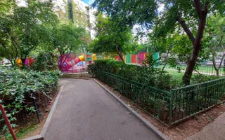 Apartament 4 camere Aparatorii Patriei | Universitatea Spiru Haret - Poză 12