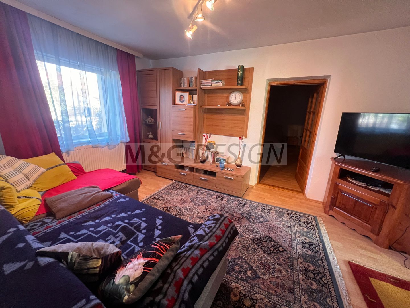 Casa nemteasca 4 camere Uivar - Poză 3