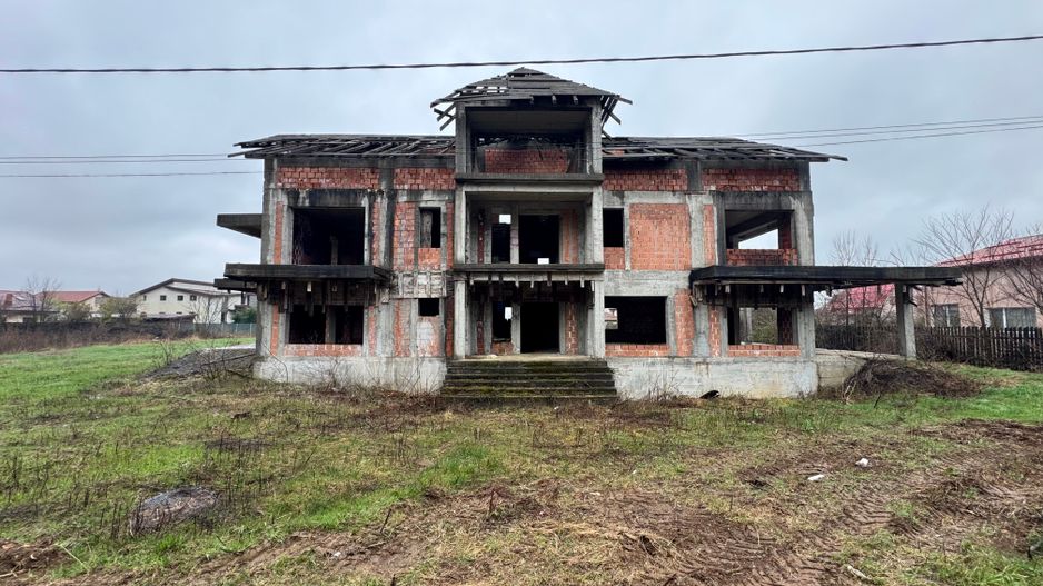 Vila Individuala S+P+1+M cu Teren 1000mp langa Padure - Balotesti - Poză 8