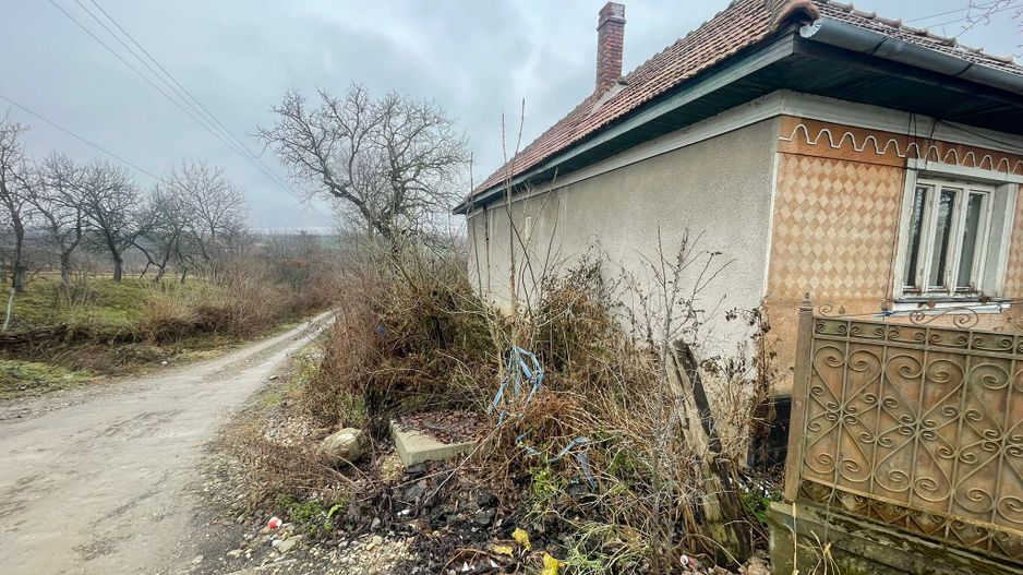 Casa Demolabila | Rediu | Teren 3278 mp | Posibiliate parcelare - Poză 3