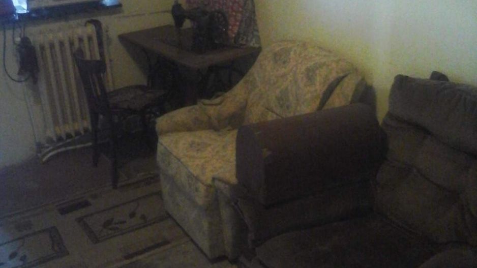 BRASADAS vinde casa cu etaj 4 cam 4 ari in zona 14 Mai. - Poză 5