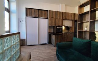 Vanzare | proprietate ultracentrala | studio + ap.2 camere | Oradea - Poză 3