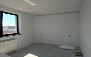 Vila cu 5 camere de vanzare, Strejnicu - Poză 18