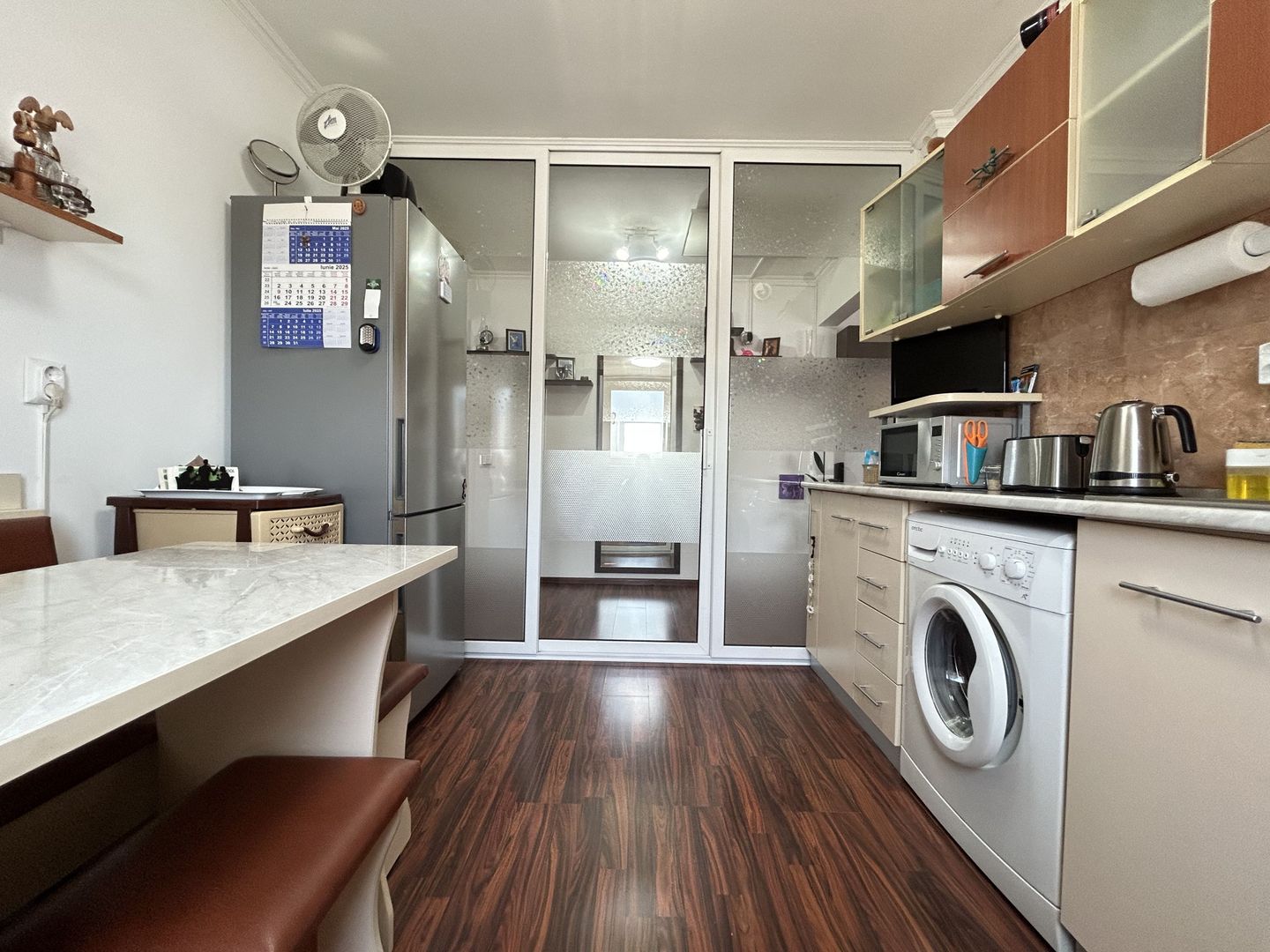 Apartament cu 3 camere Piata CET mobilat utilat modern - super pret - Poză 5