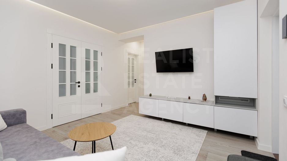 Chirie, apartament,  2 camere, str. Pantelimon Halippa, Centru - Poză 10