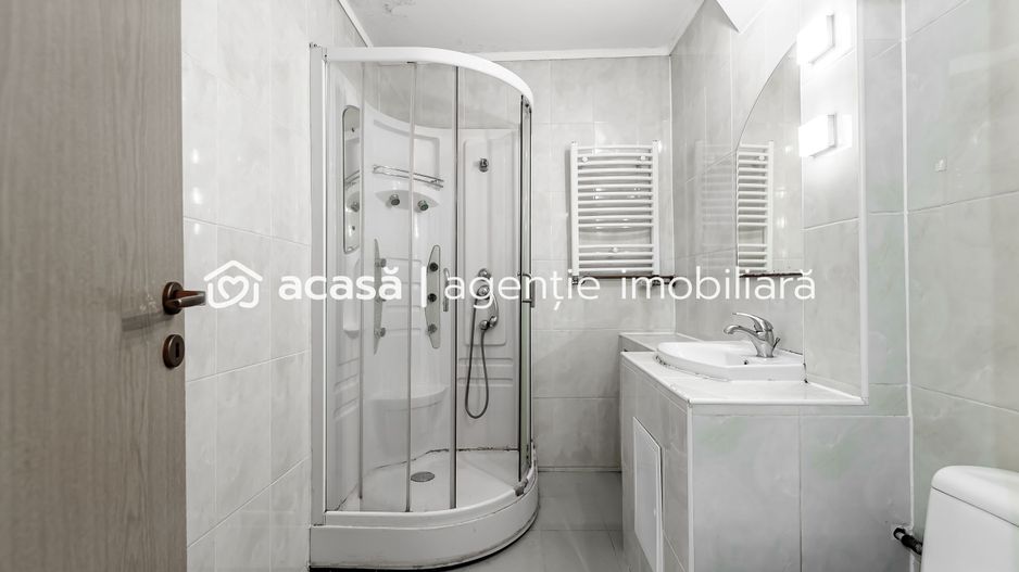REZERVAT! Apartament 5 camere în Micălaca - Poză 12