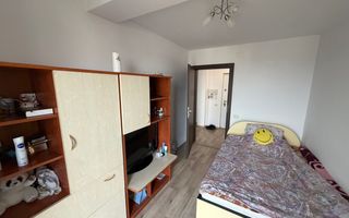 Spatios. Mobilat si utilat. Pozitie excelenta. - Poză 17