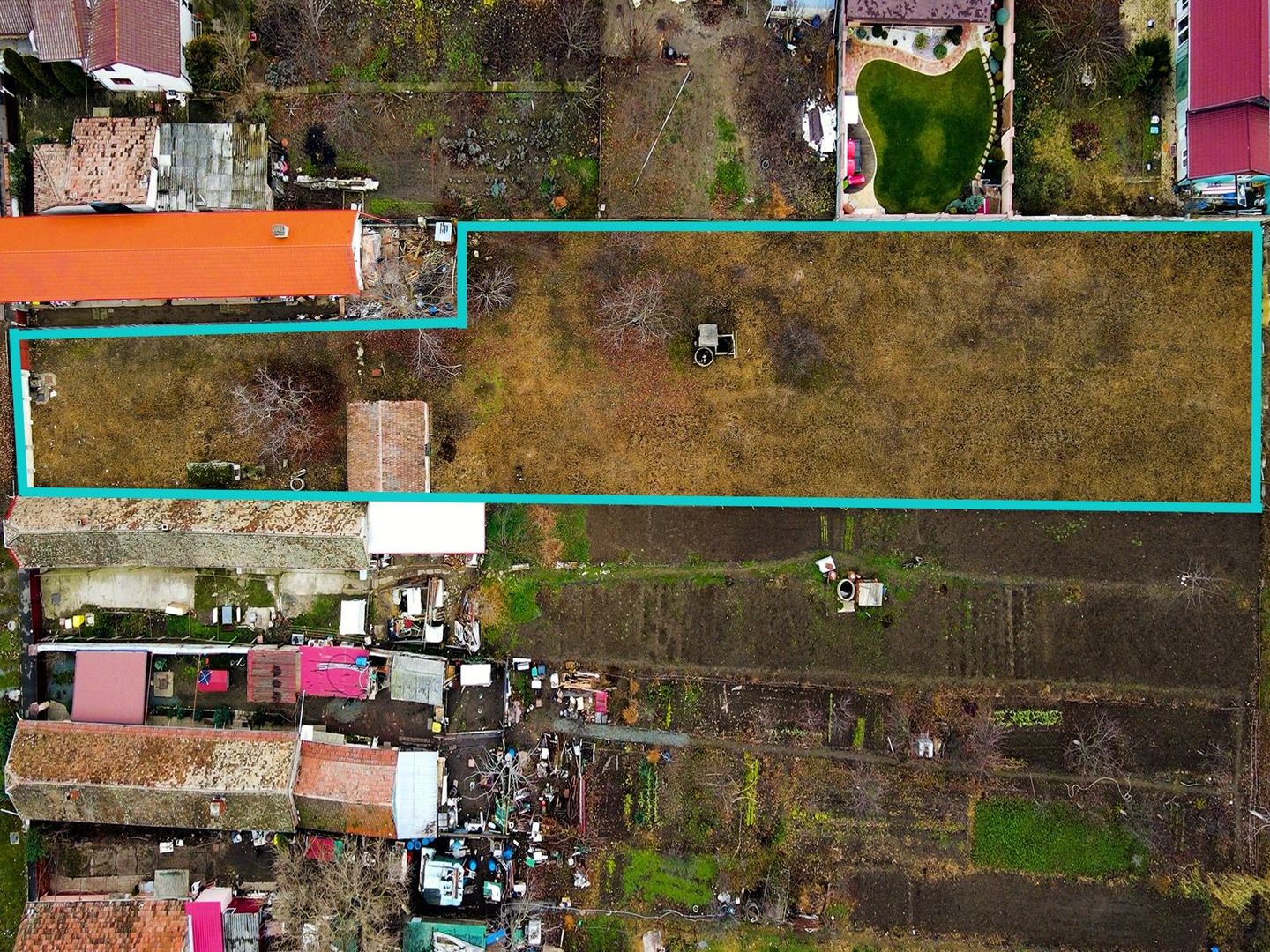 Preț redus!!! Teren de 2206mp - Poză 4