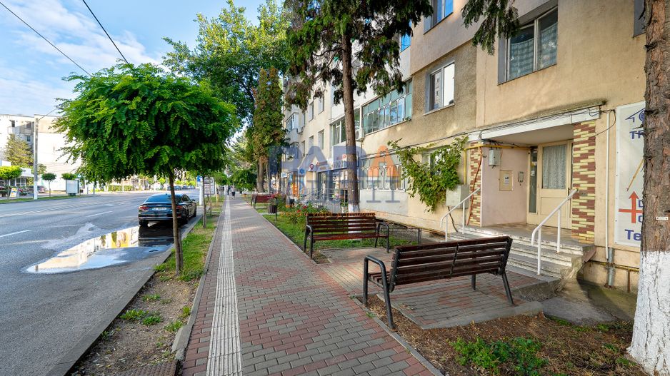 3 camere, etaj 1, lângă Primărie - Poză 1