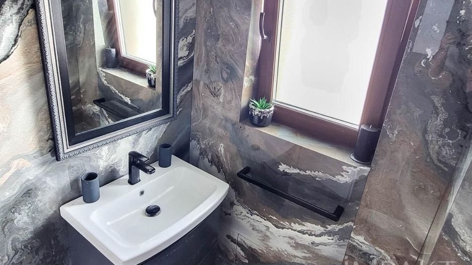 Vila cu piscina spre inchiriere in cartierul Gruia! - Poză 7