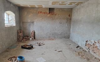 Teren intravilan 672 mp – poziție rară, la poalele Mănăstirii Dealu, - Poză 21