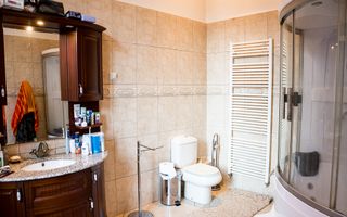 VILA INTERBELICA RENOVATA COMPLET - Poză 11