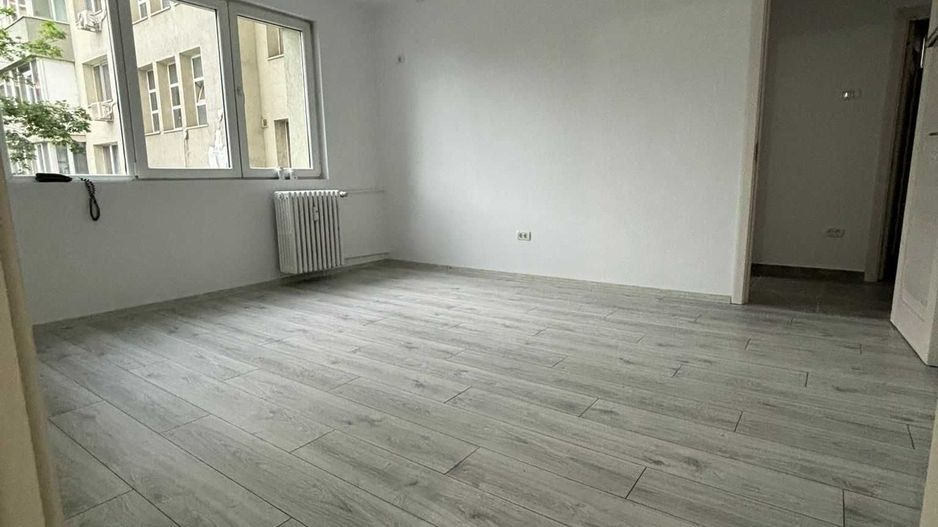 APARTAMENT 3 CAMERE | METROU BASARAB - Poză 1