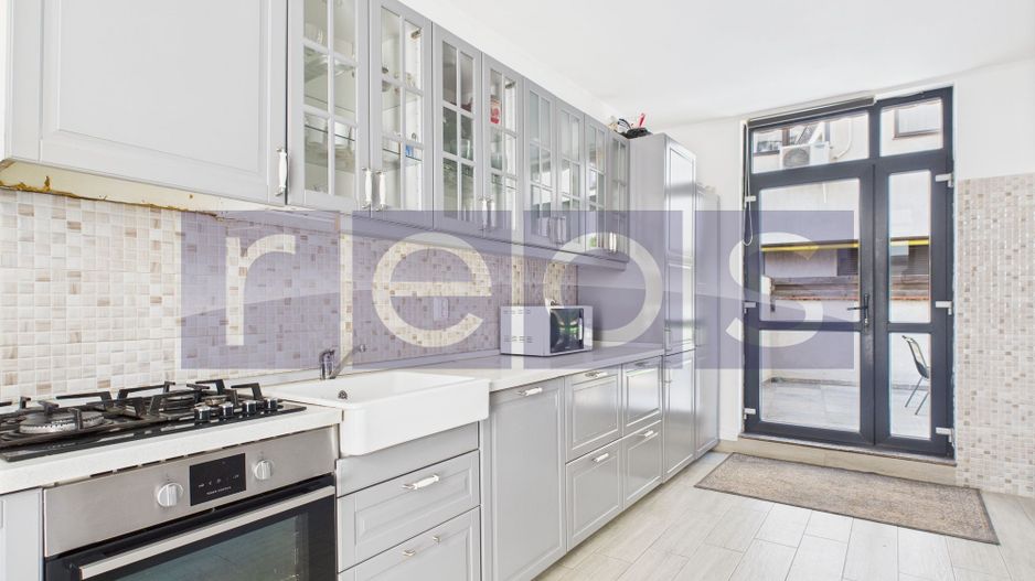 VANZARE APARTAMENT | INTRARE STRADALĂ | VAD EXCELENT | CURTE PROPRIE | DAMAROAIA - Poză 9