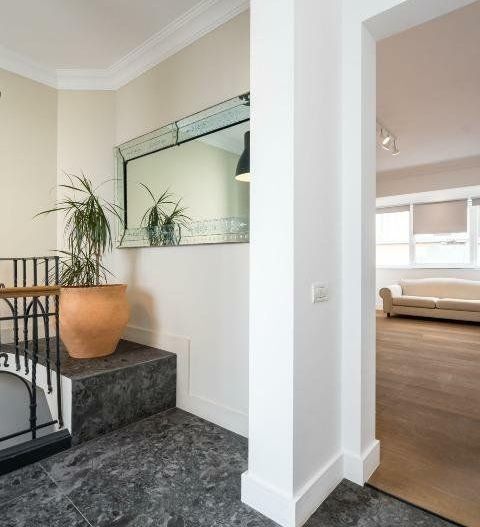 Apartament 5 Camera cu intrare proprie și curte, ideal pentru birou - Poză 14