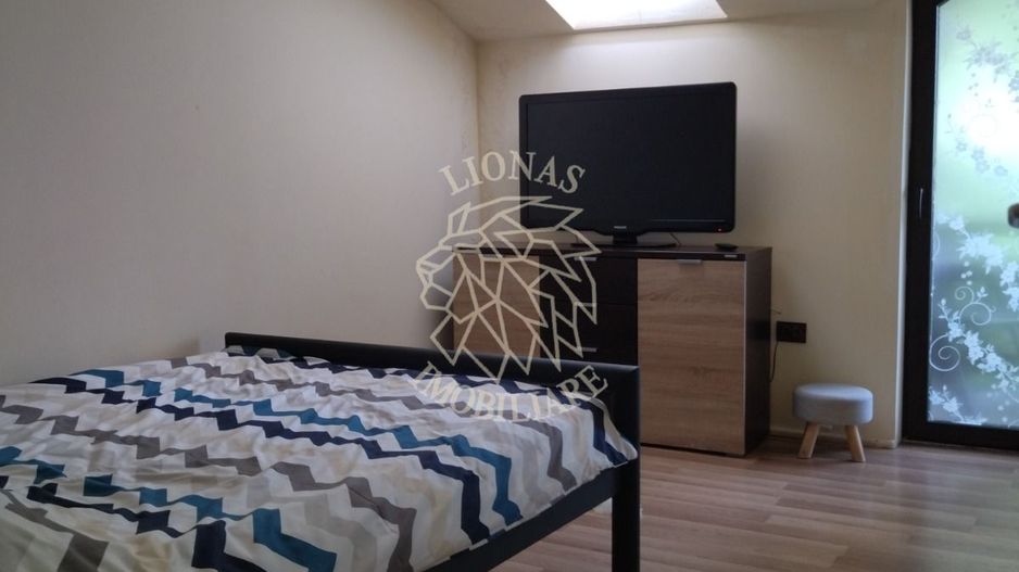 Cabana 160 mp-teren 5 ari-Foisor cu barbecue-La cheie-Colibita - Poză 4