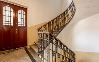 2 apartamente unificate, B-dul Revoluției, Arad. Etajul 1 - Poză 3