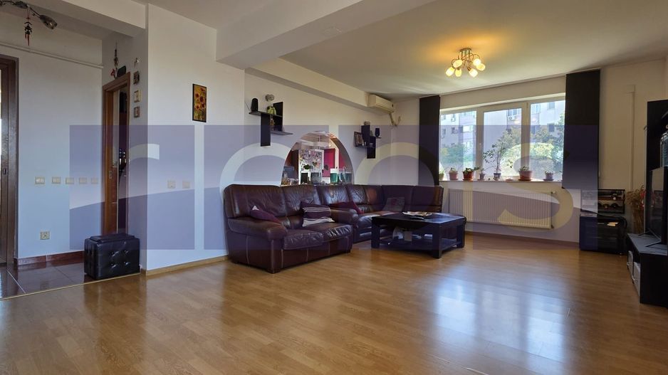 VANZARE DUPLEX 4 CAMERE DECOMANDAT- DRISTOR - Poză 2