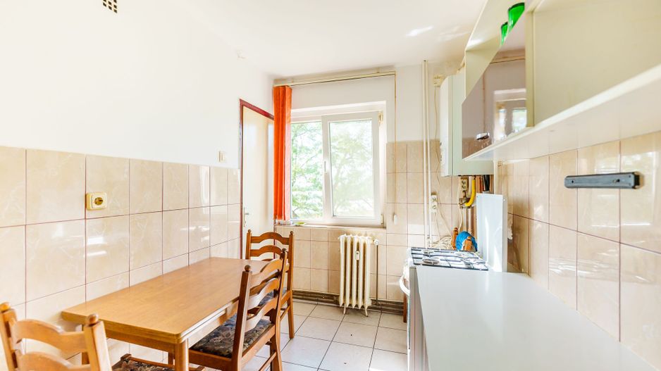 Apartament cu 3 camere de închiriat Vlaicu - Poză 7