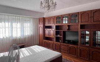 Apartament cu 3 camere | Costache Negruzzi | Decebal | Oradea - Poză 1