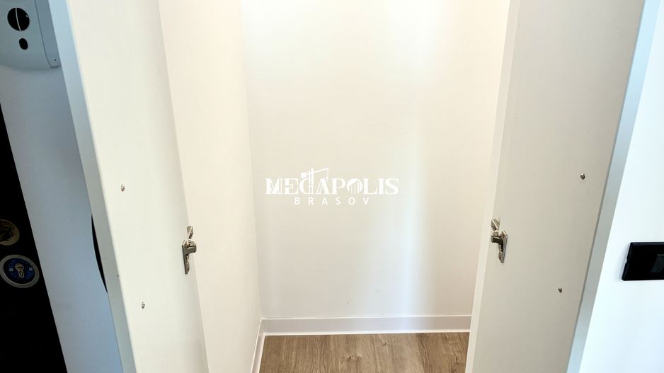 3 Camere / Tractorul / Renovat / Credit - Poză 18