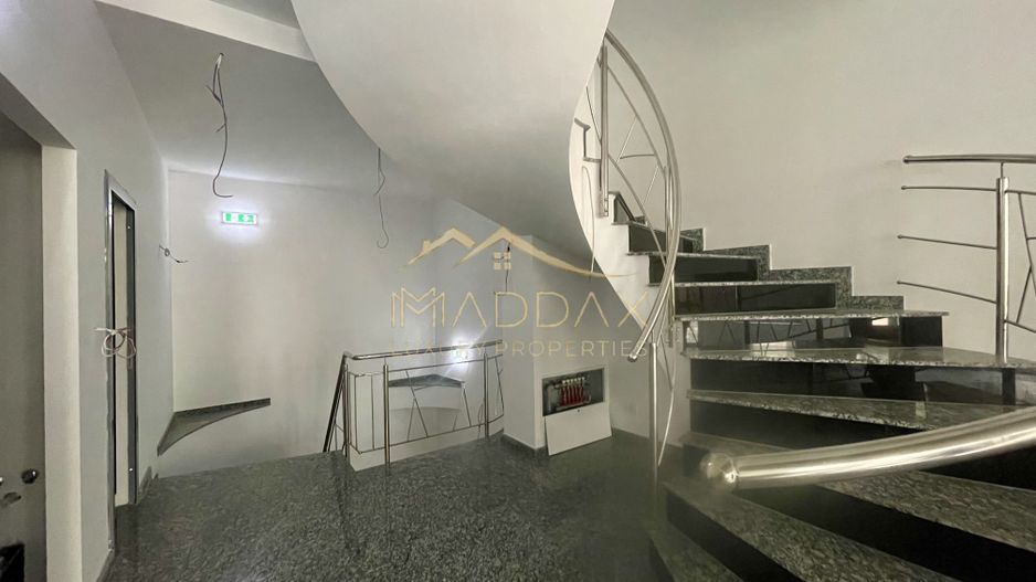 Spatiu comercial***300 mp***Cladire noua// Centrul Istoric - Poză 8