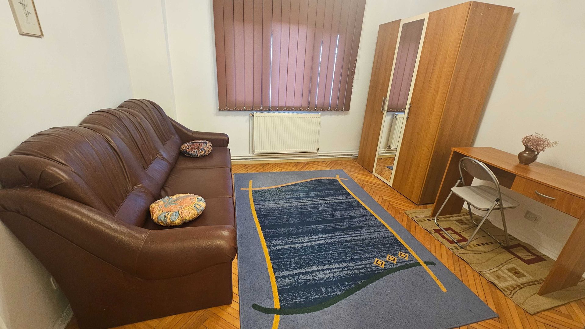 Sagului- Shopping City | 4 Camere | Decomandat. - Poză 3