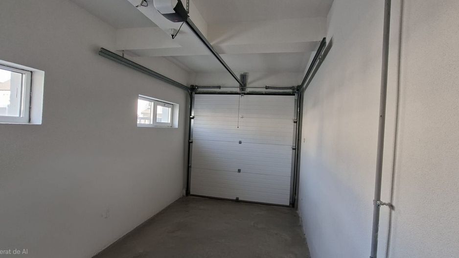 Duplex spatios cu garaj si pereti dublii - Poză 10