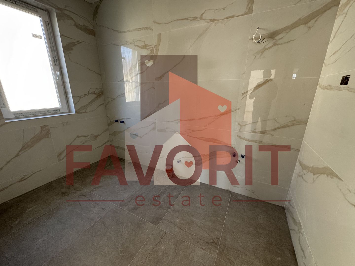 Finisat la cheie. Acces asfaltat. Toate utilitatile - Poză 15