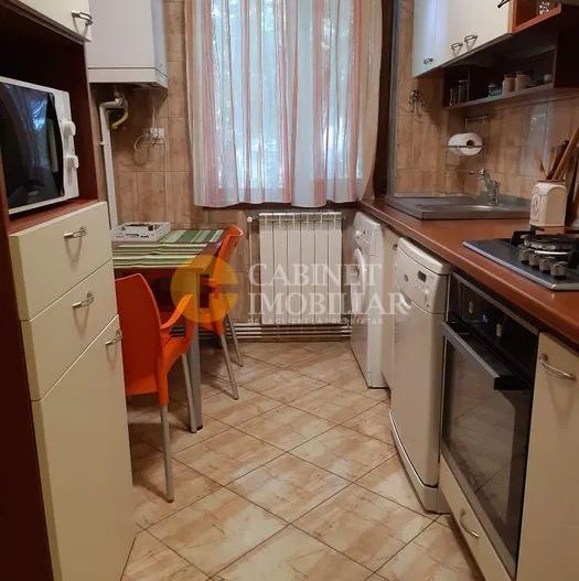 Chirie - 2 camere - Copou - Poză 4