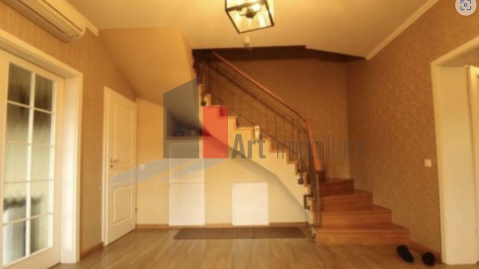 VILA IN BUCURESTII NOI - Poză 6