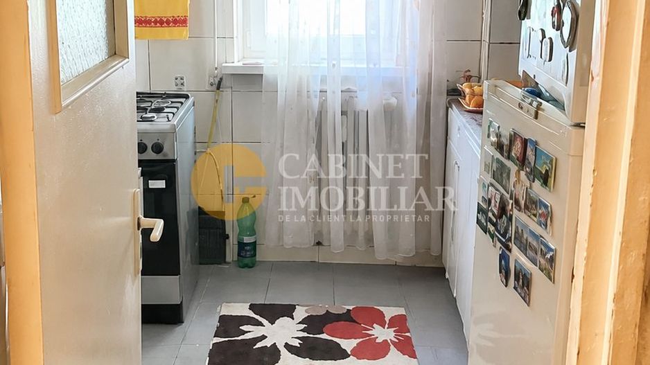 Apartament de vanzare - Poză 4