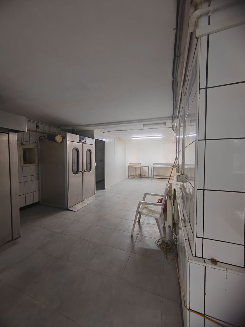 spatiu comercial - 130 mp - pretabil productie/patiserie/brutarie/catering - Poză 4