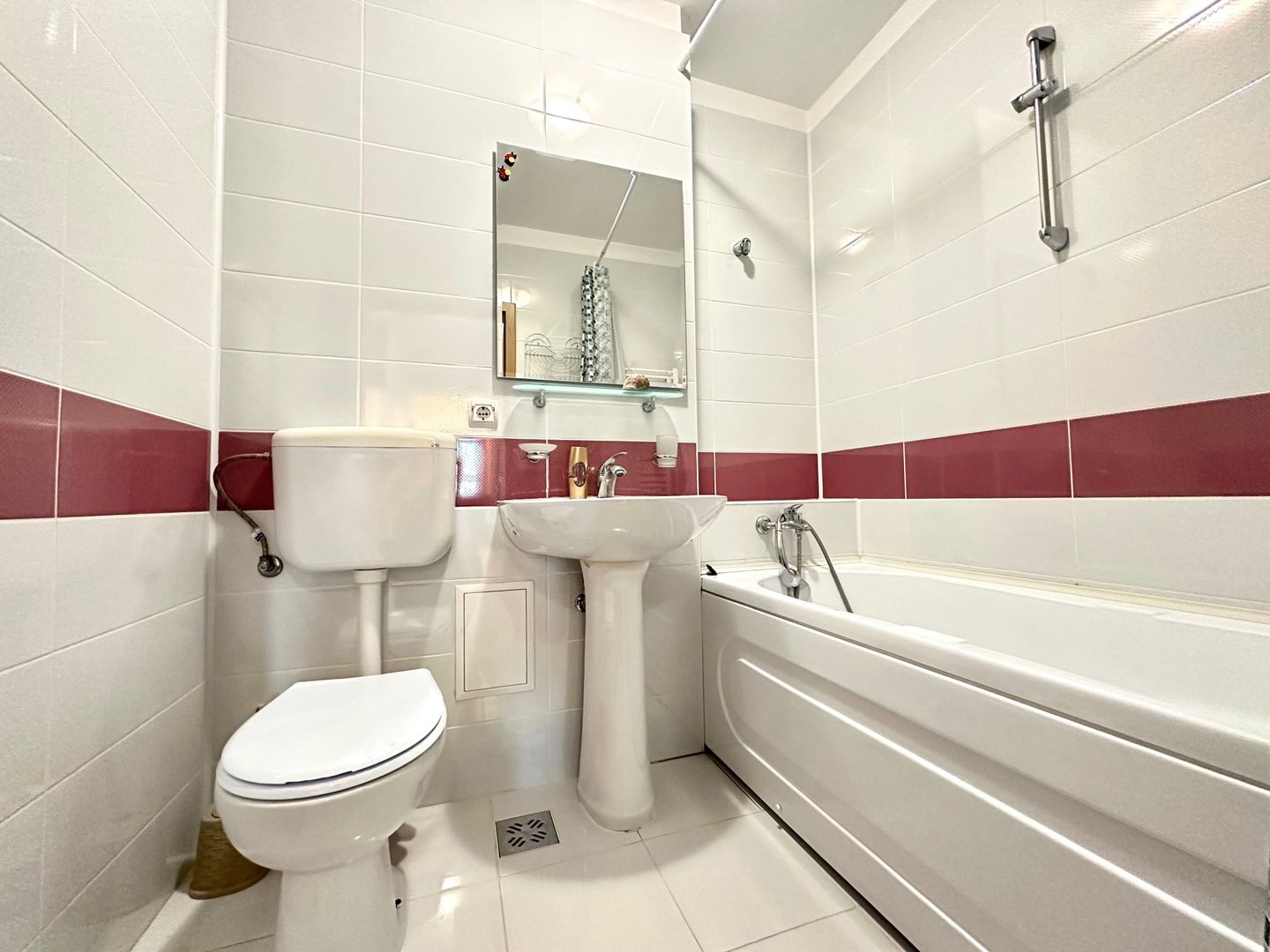 Apartament 3 camere, decomandat + loc de parcare – pet friendly - Poză 9