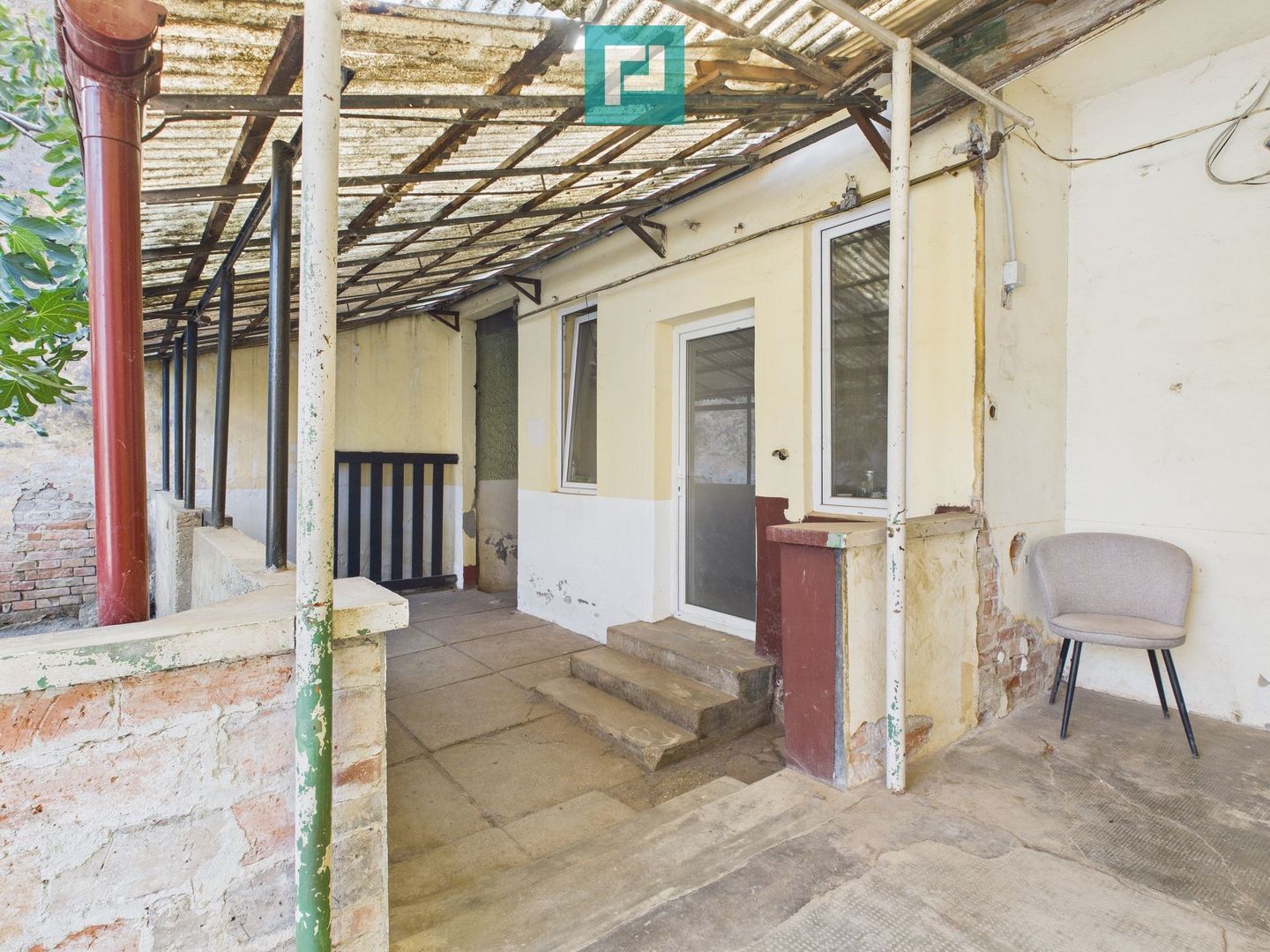 Casa cu 4 camere zona Funcționarilor - Poză 10