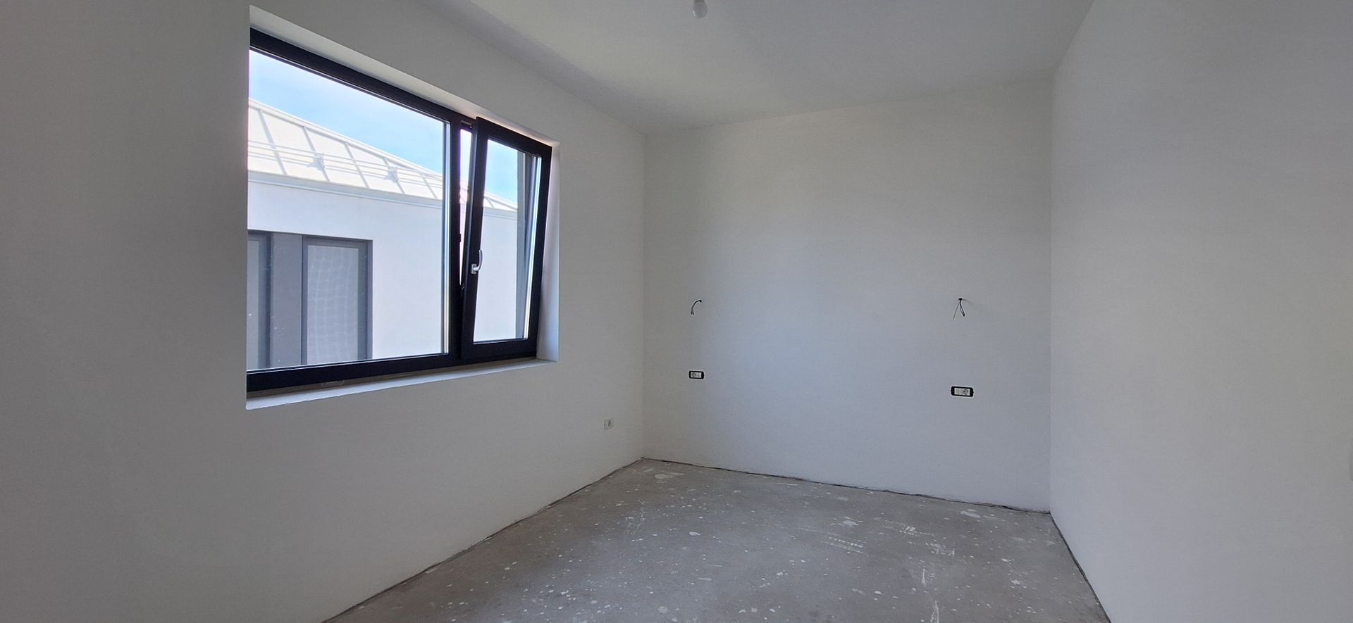 Duplex modern P+E cu 4 camere - Poză 22
