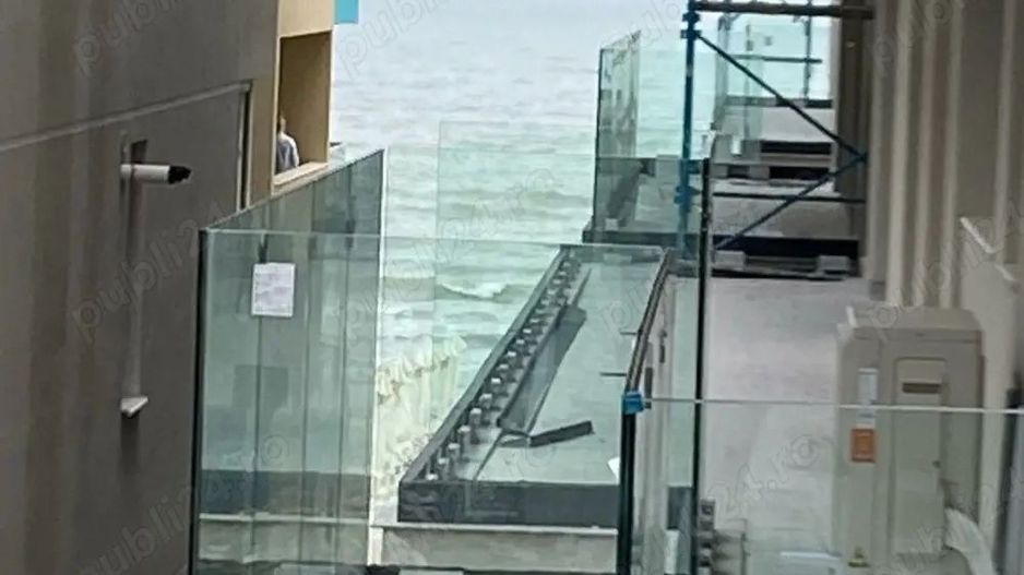 Garsoneira de vanzare Prima Linie la mare - Parcare Privata - Ocaize - Poză 7