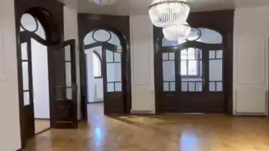 Apartament deosebit în vilă interbelică | Zonă centrală | 6 camere - Poză 5