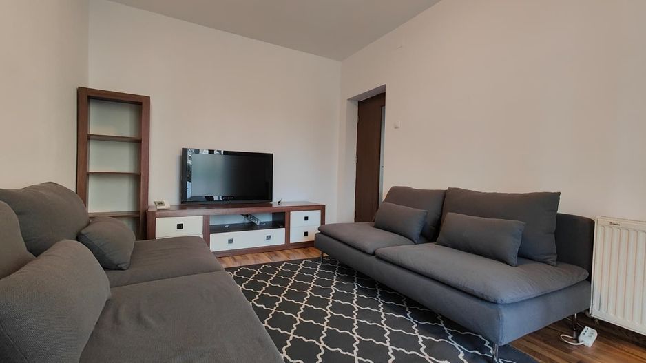 Floreasca – 2 camere decomandat, centrală proprie, balcon - Poză 4