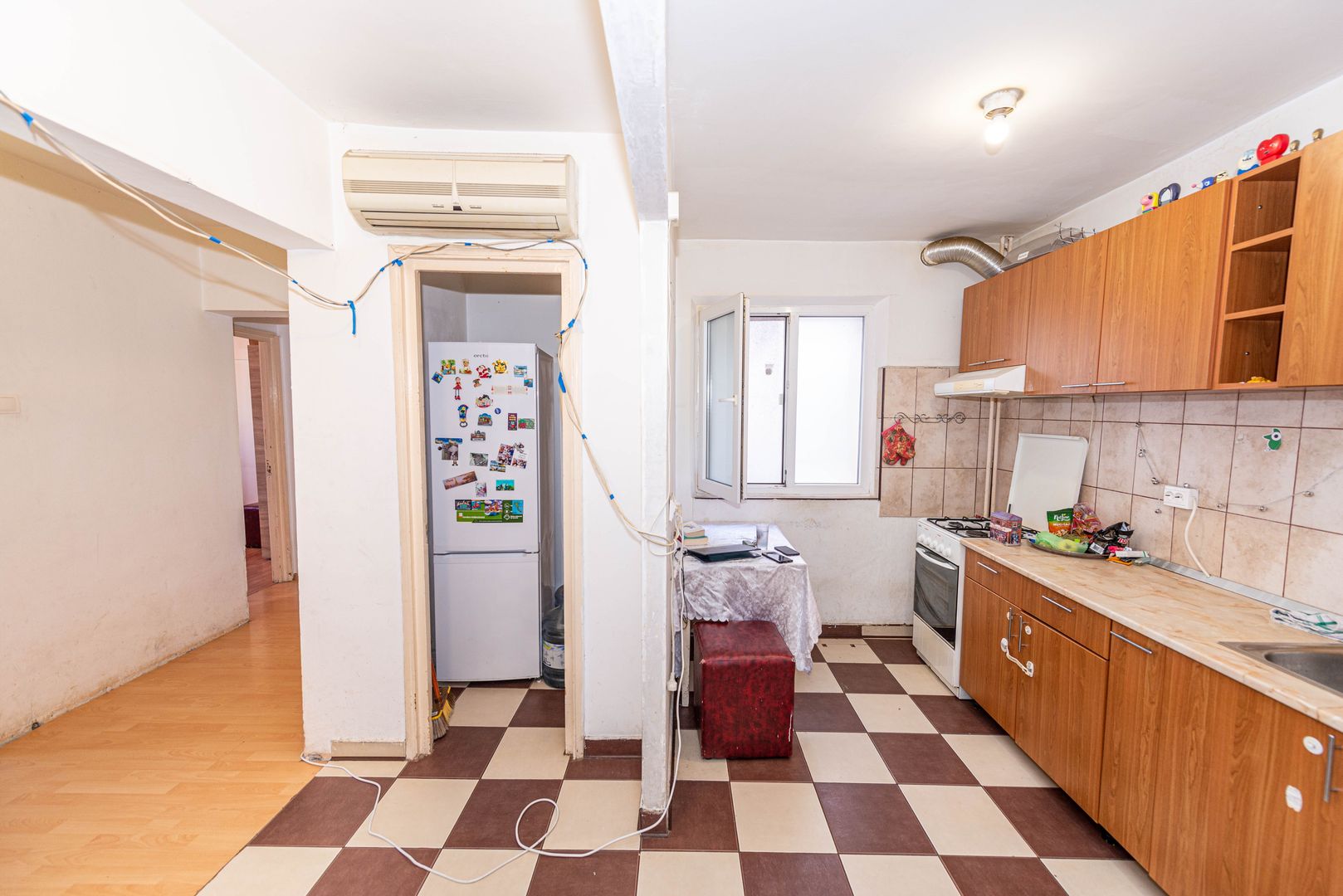 Apartament 3 camere, de vanzare, langa metrou, Dr. Taberei - Poză 3