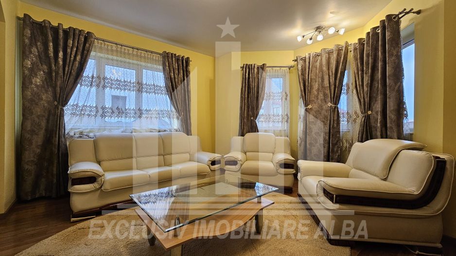 Casa individuala de inchiriat cu garaj, Alba-Micesti - Poză 5