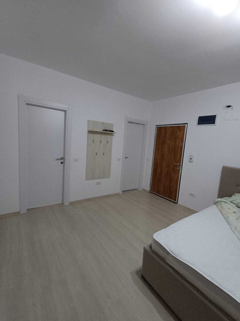 Garsonieră 42 mp Centrală Proprie/Parcare Subterană Inclusă In Pret! - Poză 1