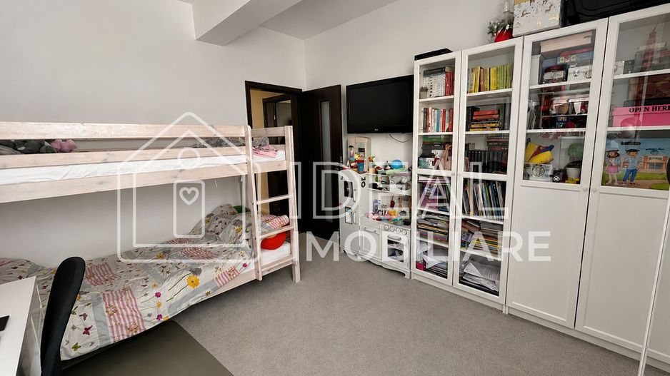 Apartament 3 camere cu balcon generos, parcare și pivniță – Turnișor - Poză 6